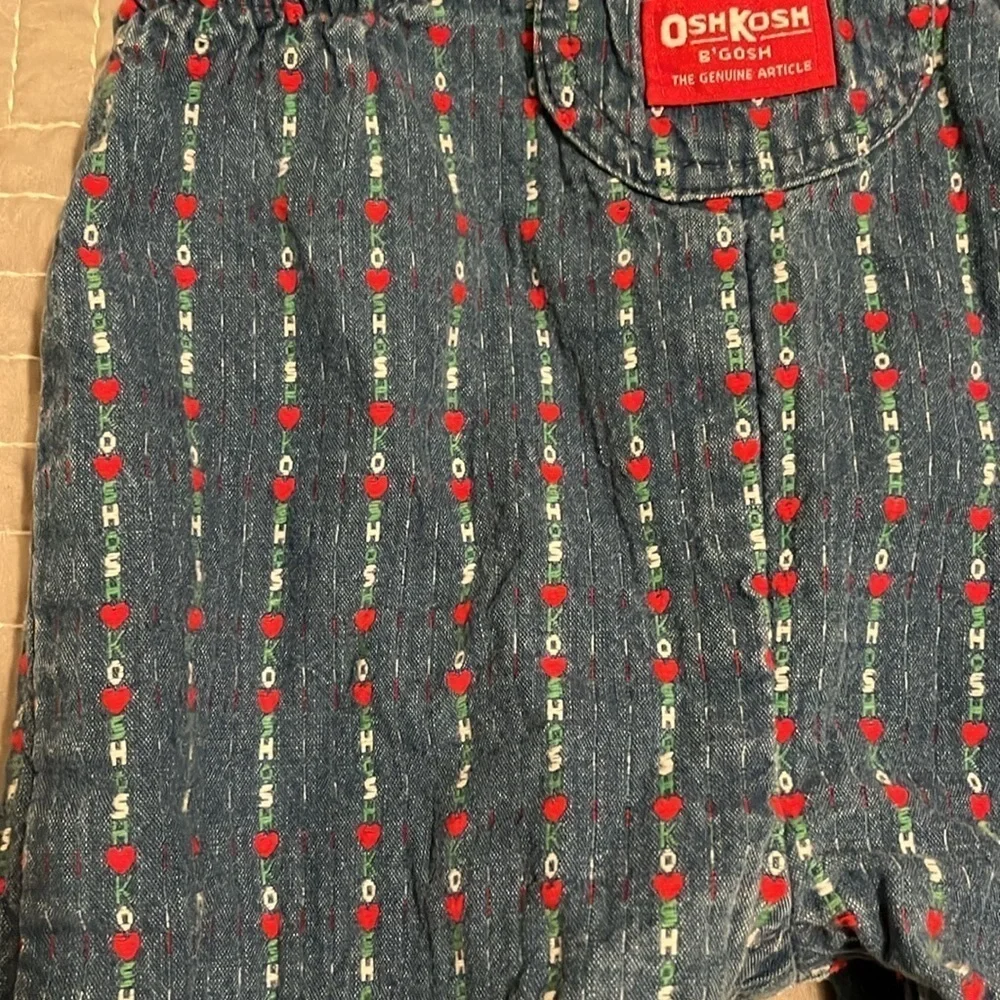 OSH KOSH ~ Vintage Girls Overalls with Feet Red Hearts and ‘Osh Kosh’ Spell Out